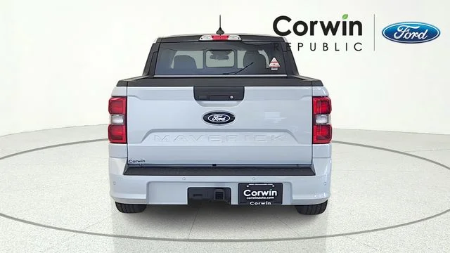 New 2026 Space White Metallic Ford Lobo™ image 33