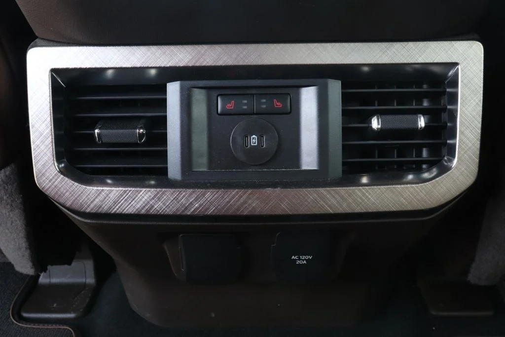Used 2024 White Ford King Ranch image 16