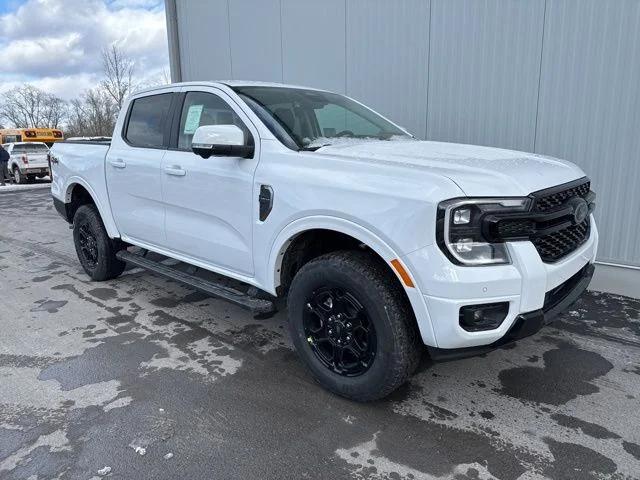 New 2025 Oxford White Ford LARIAT® image 18