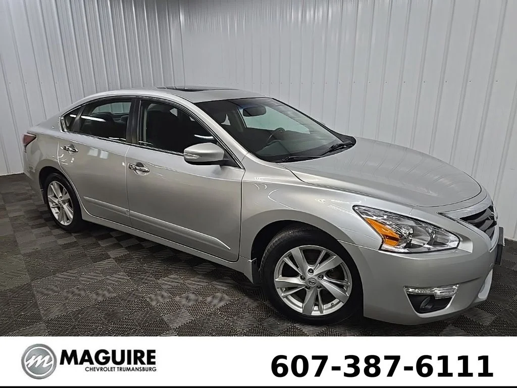 Used 2015 Silver Nissan 2.5 SV image 7