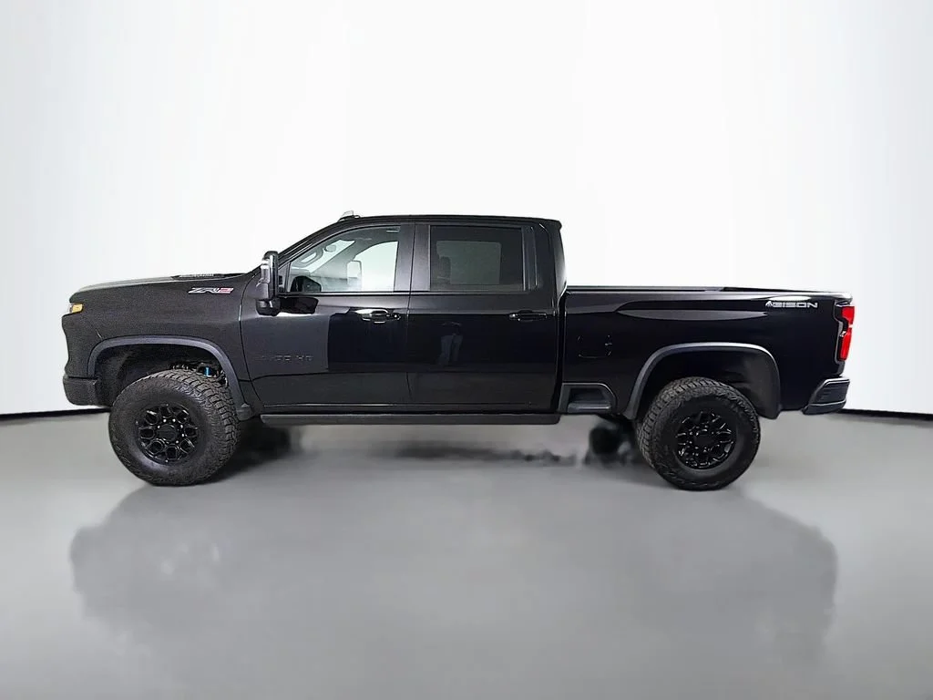 Used 2025 Black Chevrolet ZR2 image 9
