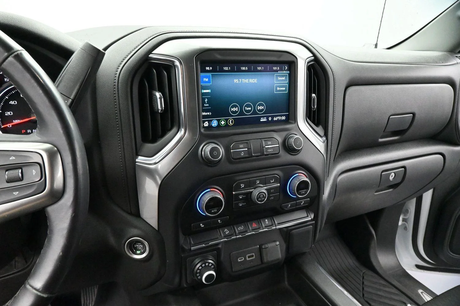 Used 2022 Summit White Chevrolet LT Trail Boss image 18