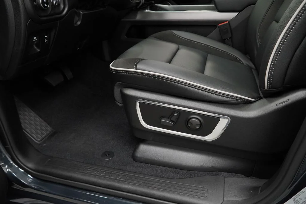 New 2026 Forged Blue Metallic Exterior Paint RAM Laramie image 28