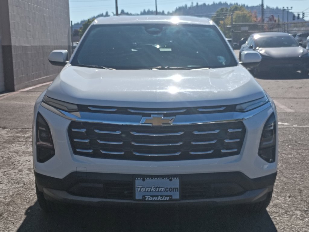 Used 2026 White Chevrolet LT image 13