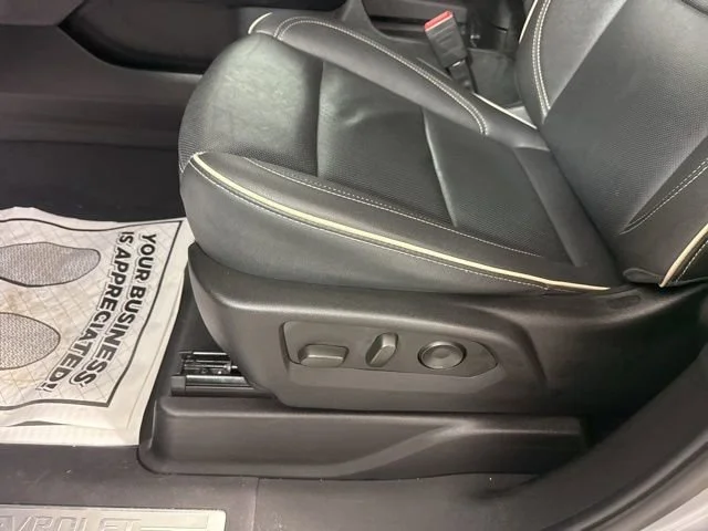 Used 2024 Sterling Gray Metallic Chevrolet Premier image 29
