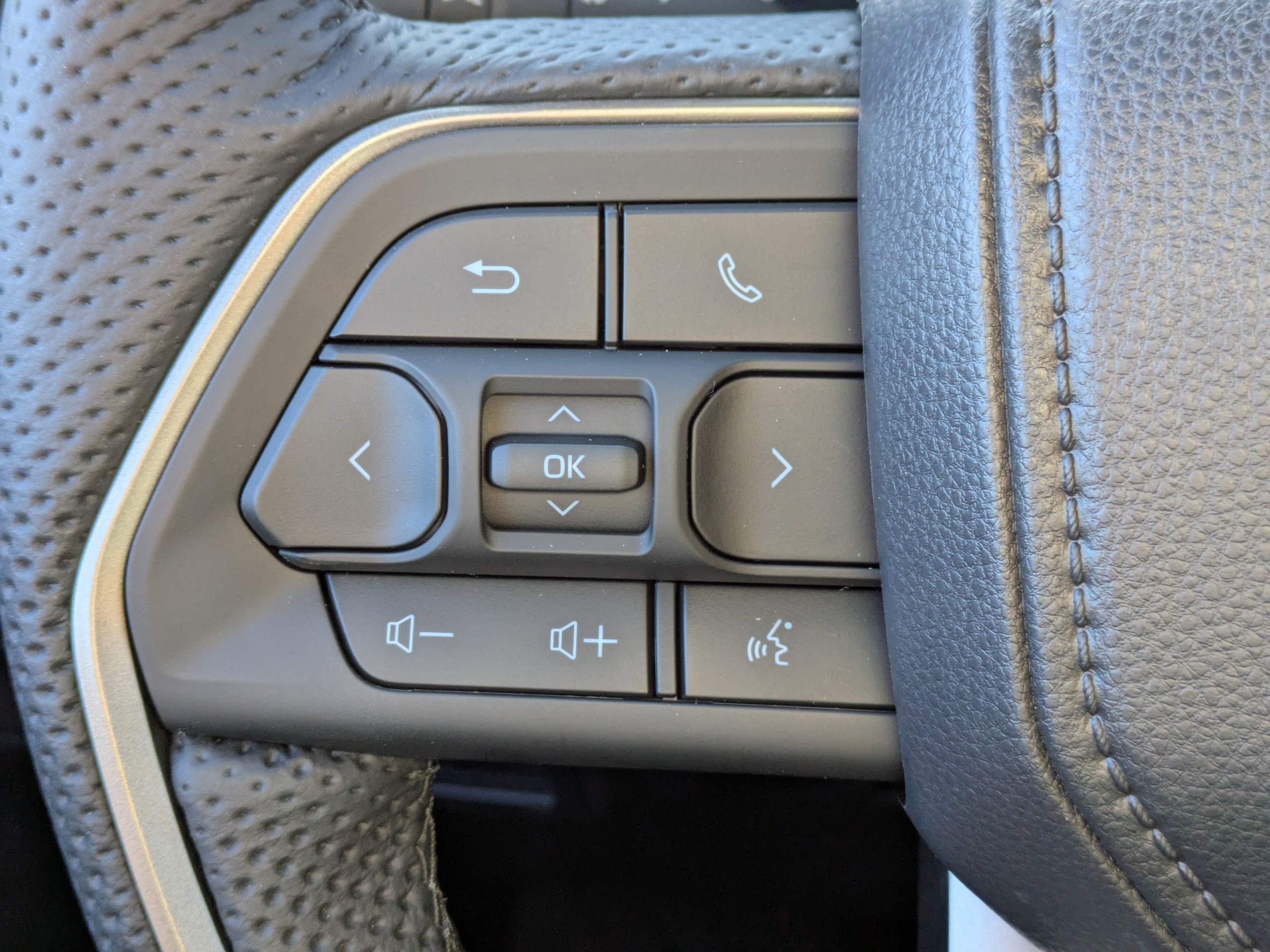 2026 Toyota Tundra SR5 - Photo 26