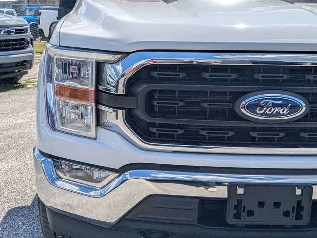 Used 2022 Oxford White Ford XLT image 9