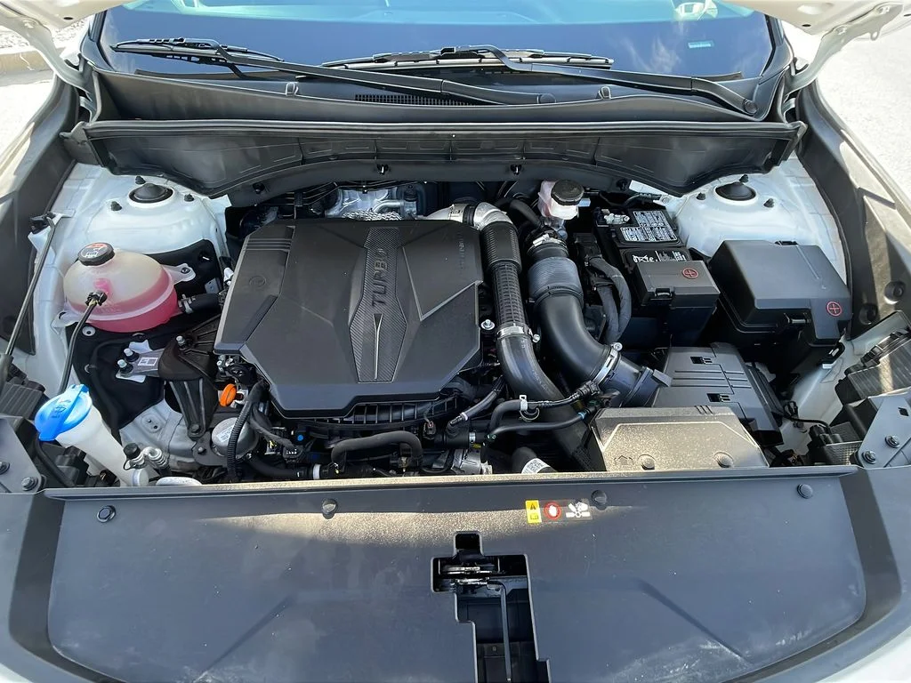 Certified Used 2021 White Kia SX-Prestige image 22