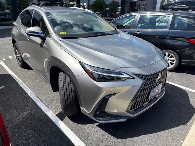 Used 2024 Silver Lexus 350 Premium image 4
