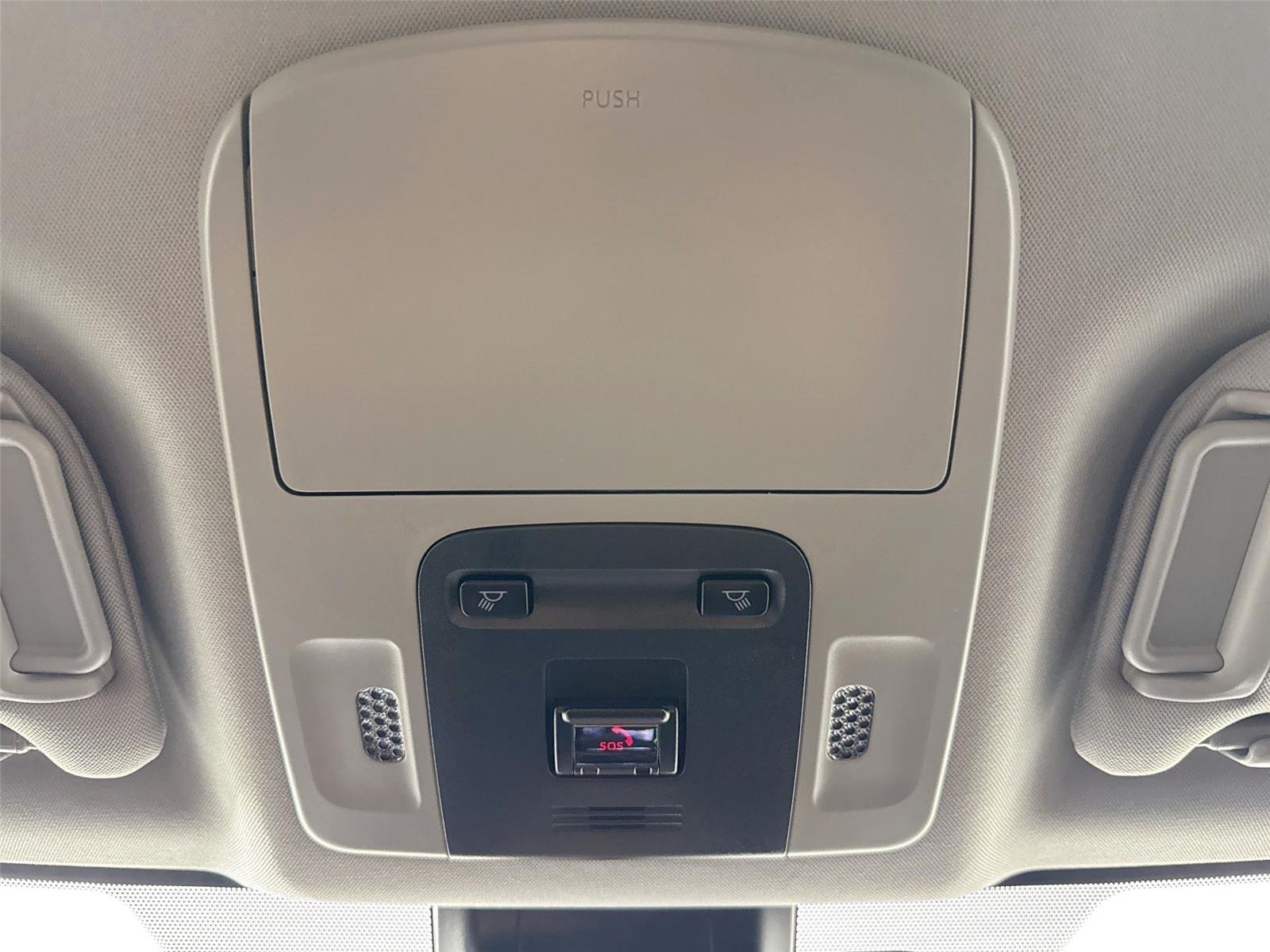 Used 2024 Ice Cap Toyota SE image 6
