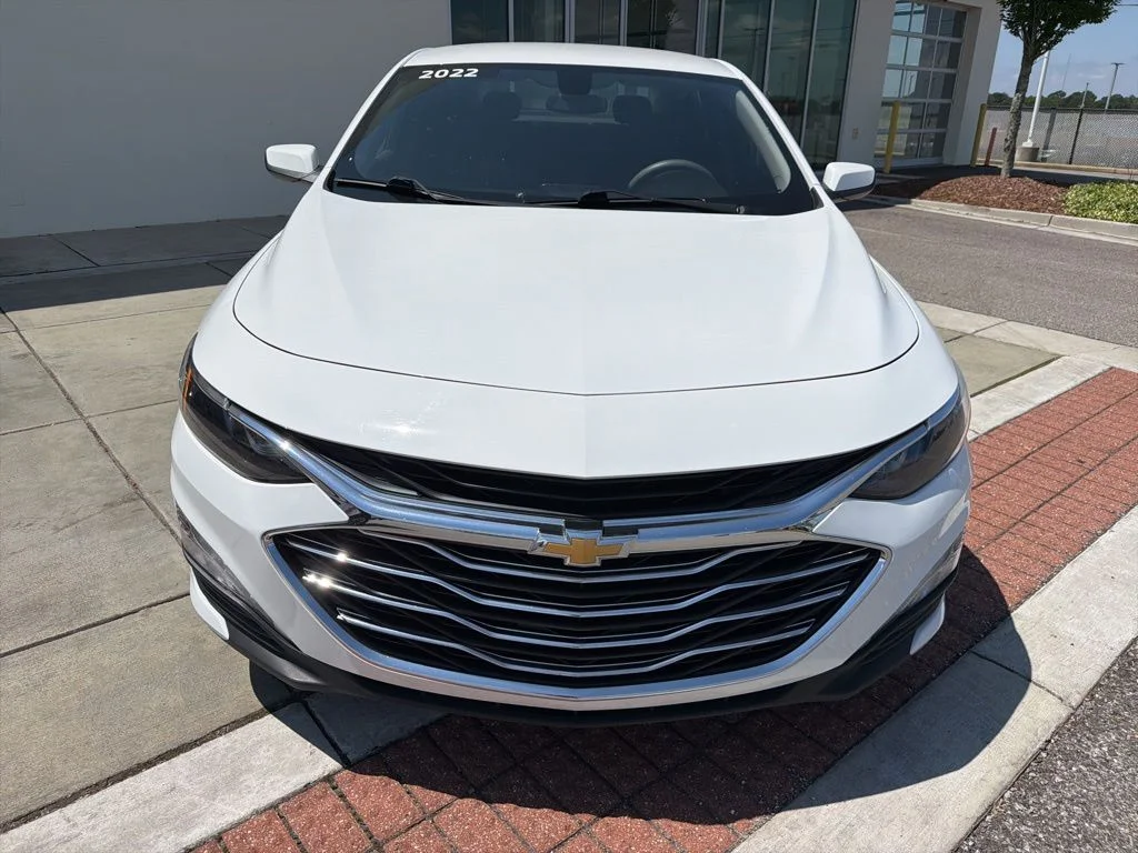 Used 2022 Chevrolet Malibu 1LT with VIN 1G1ZD5ST7NF101761 for sale in Tuscaloosa, AL