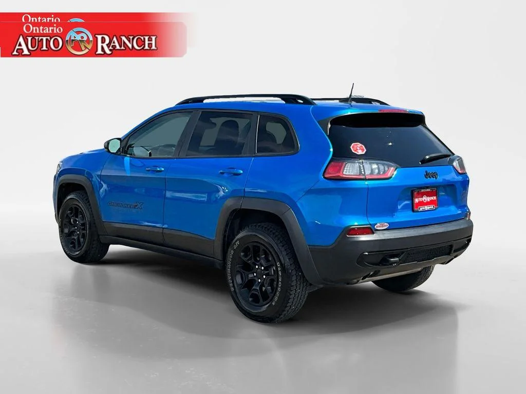 Used 2022 Hydro Blue Pearlcoat Jeep X image 3