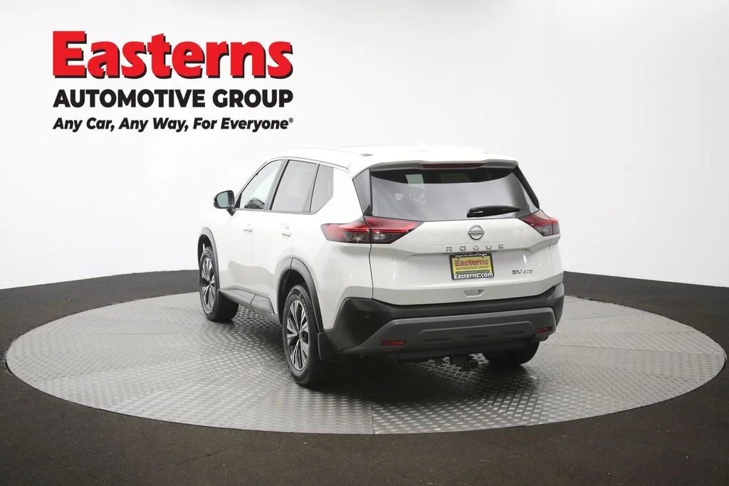 Used 2023 White Nissan SV image 38