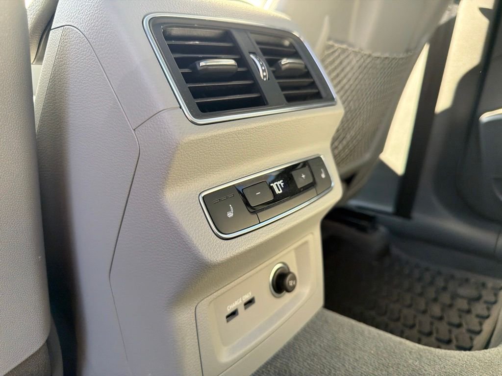 Used 2019 Ibis White Audi 2.0T Premium Plus image 24