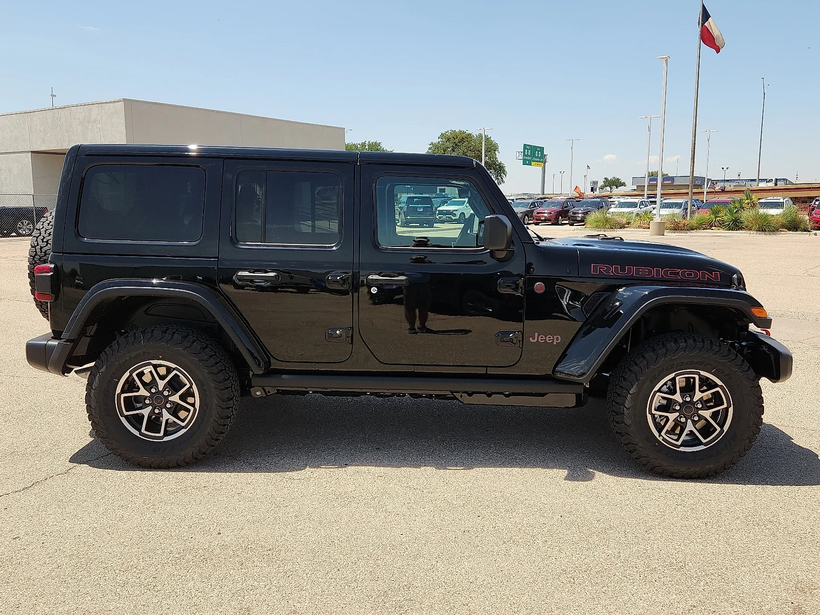 New 2026 Black Clear-Coat  Paint Jeep 4-DOOR RUBICON image 5