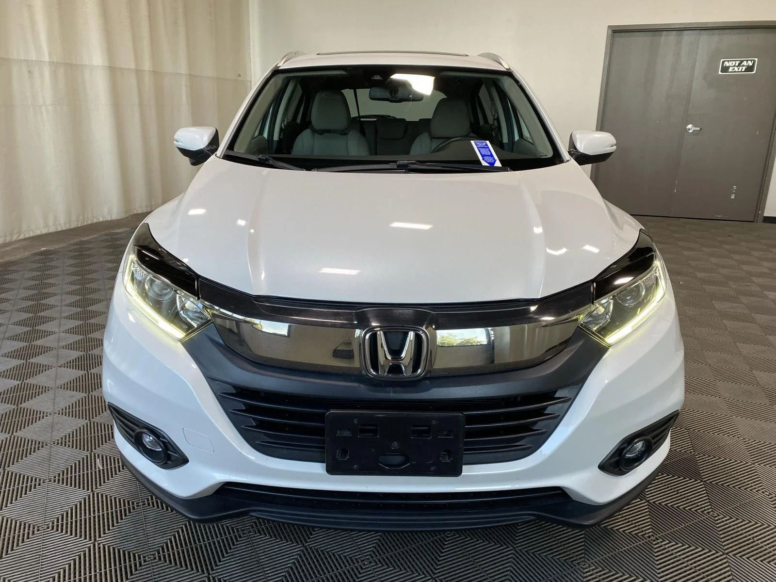 Used 2021 Platinum White Pearl Honda EX-L image 2