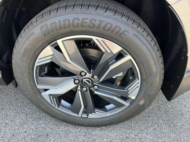 New 2026 Gun Metallic Nissan SL image 11