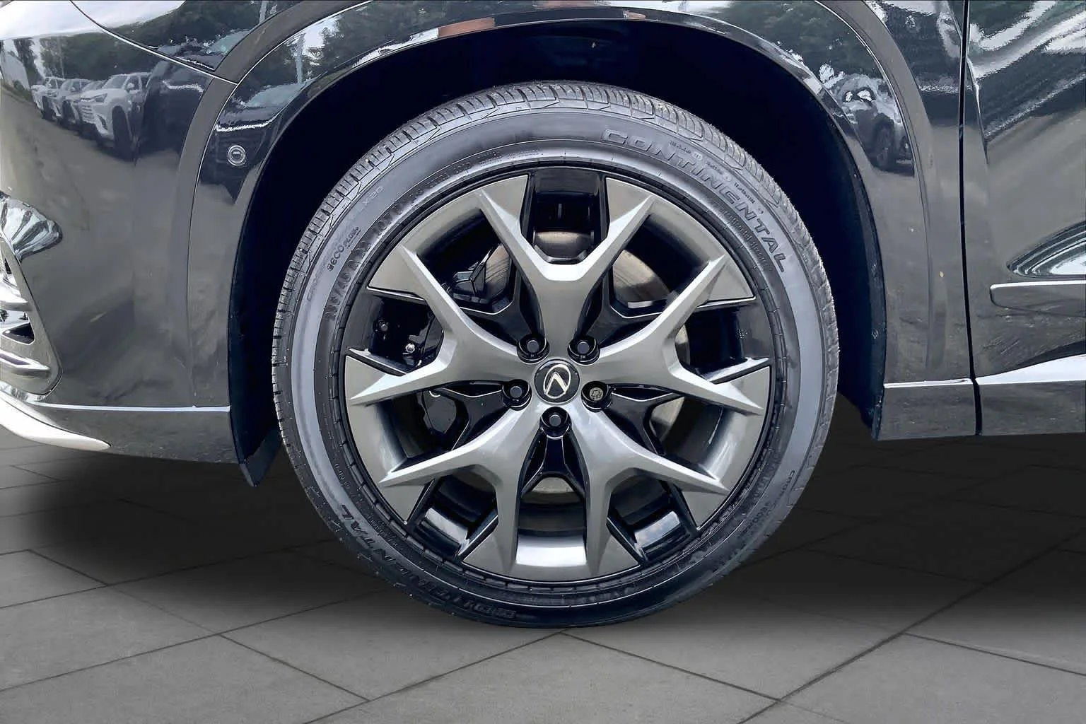 Certified Used 2025 CAVIAR Lexus F SPORT Premium image 11