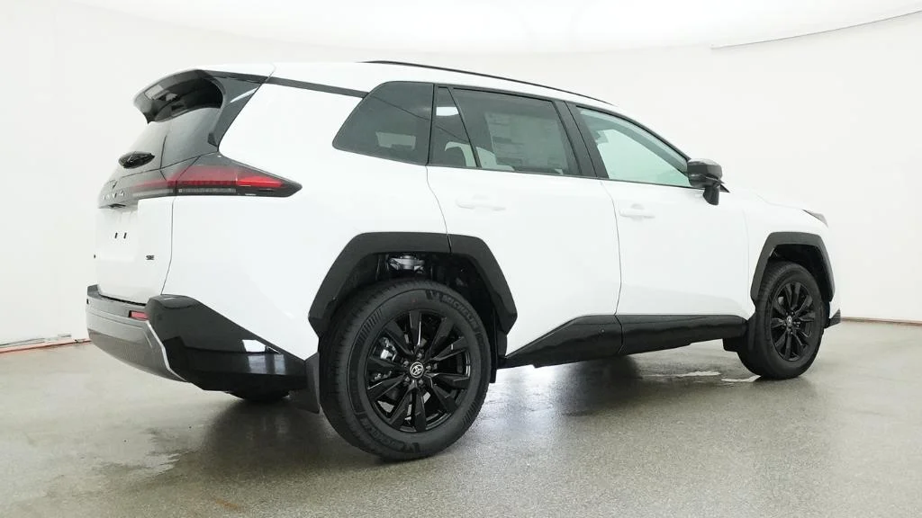 New 2026 Ice Cap Toyota SE image 17