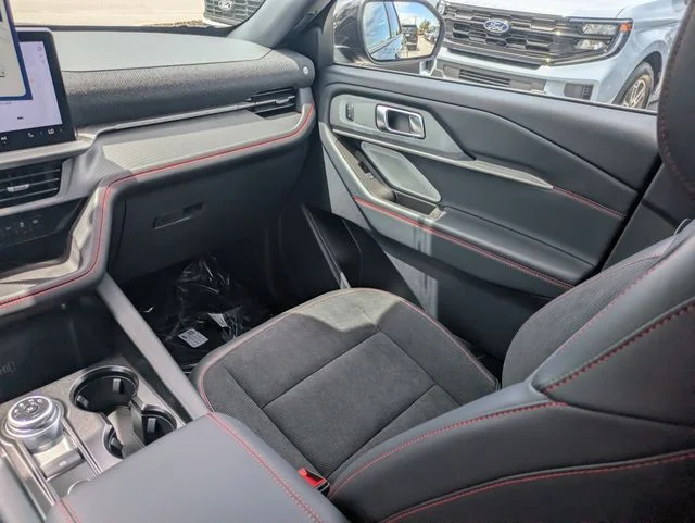 New 2026 Agate Black Metallic Ford ST image 17