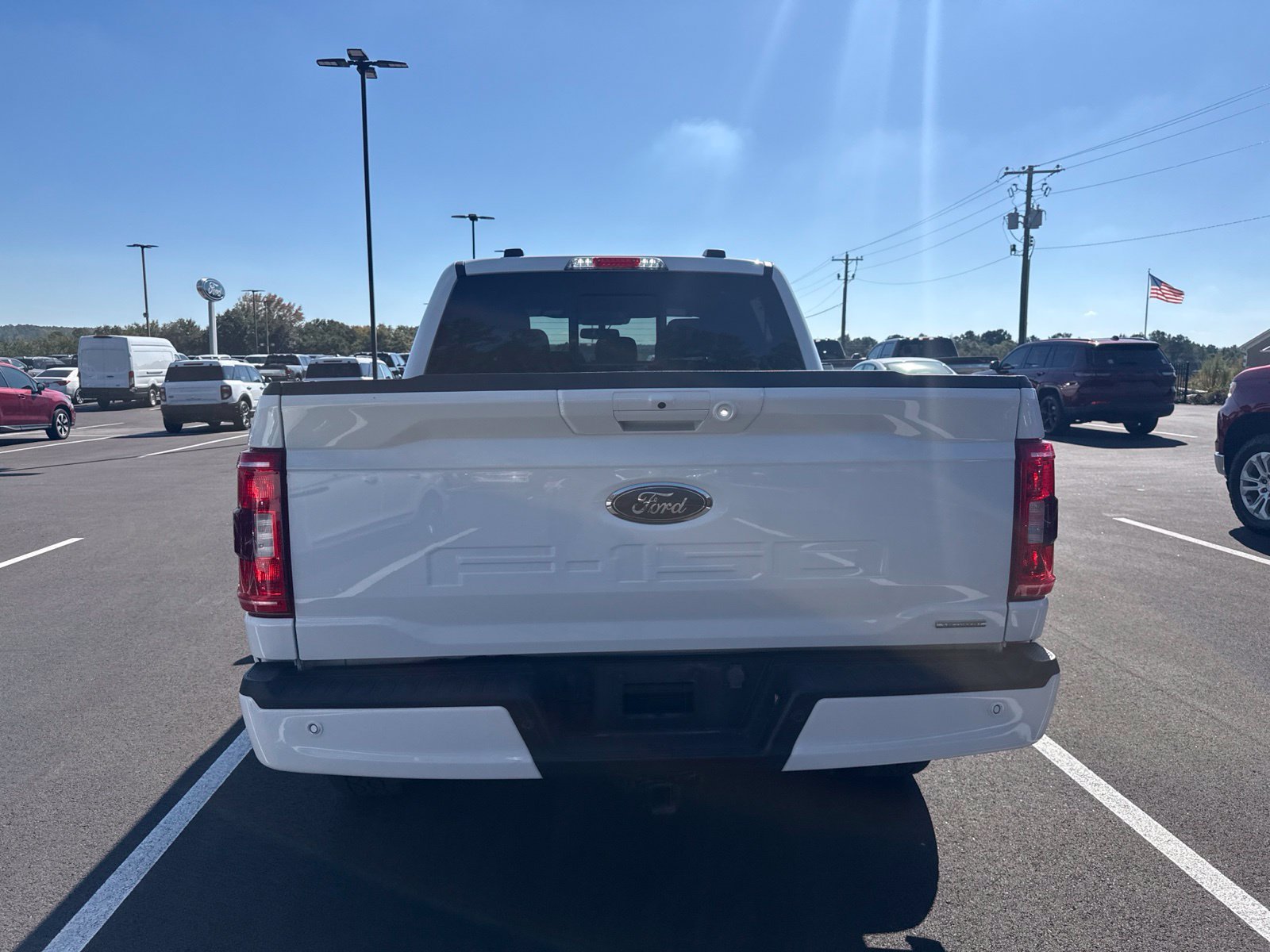 Used 2023 White Ford XLT image 5