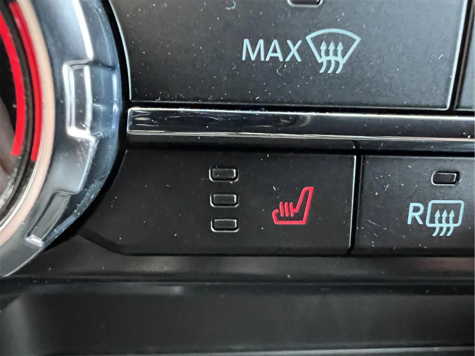 Used 2025 Agate Black Ford XLT image 24