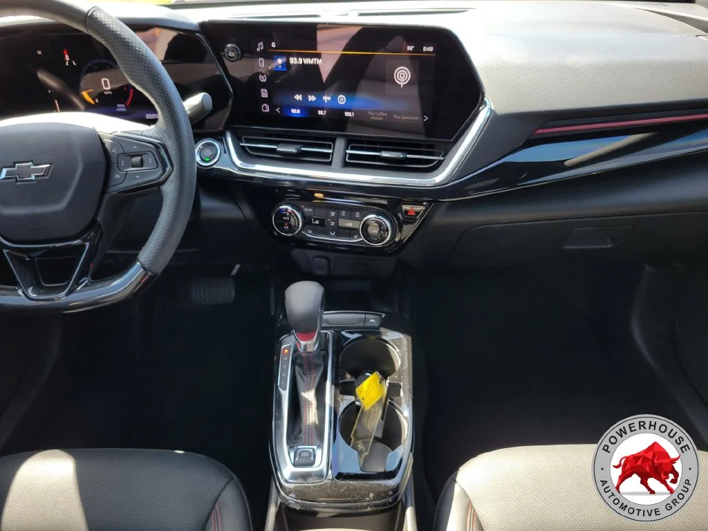 Used 2024 Green Chevrolet 2RS image 20