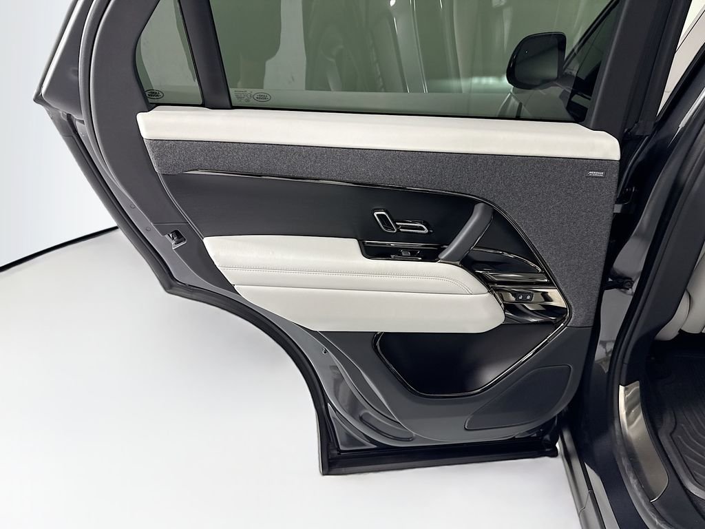 Used 2024 Carpathian Grey Premium Metallic Land Rover SE image 27