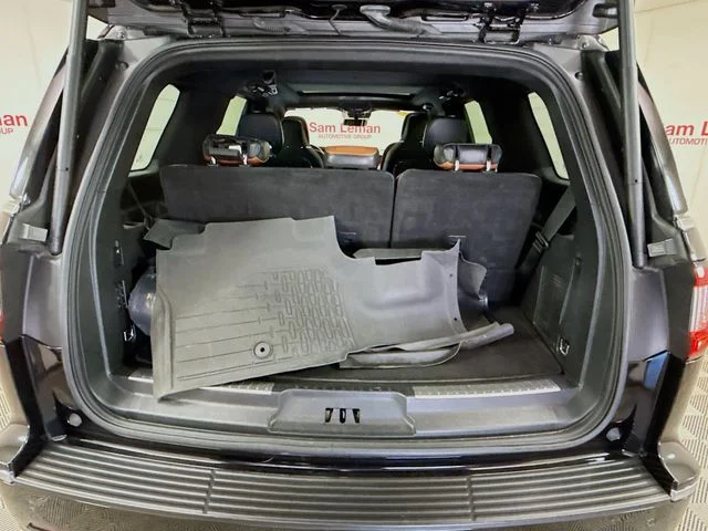 Used 2019 Black Lincoln Reserve image 28
