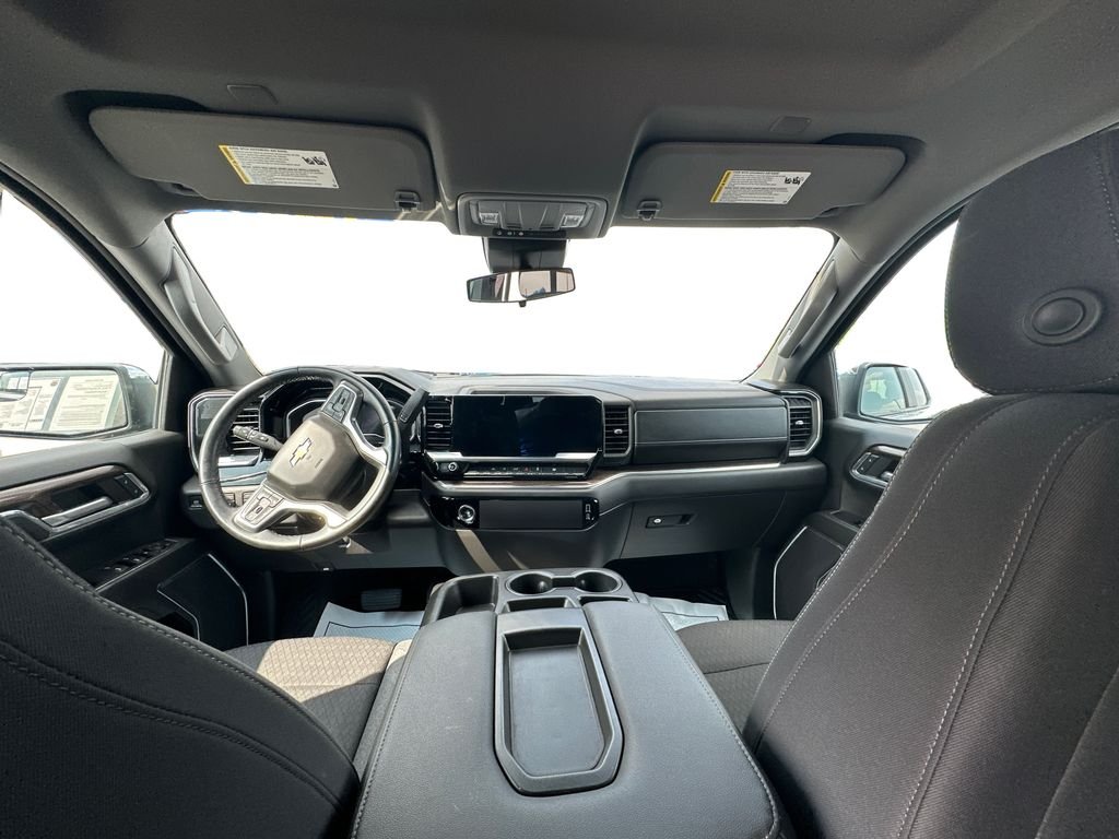 Used 2024 Sterling Gray Metallic Chevrolet LT image 9