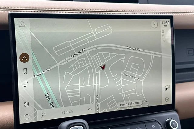 New 2026 Borasco Grey Land Rover X-Dynamic SE image 17