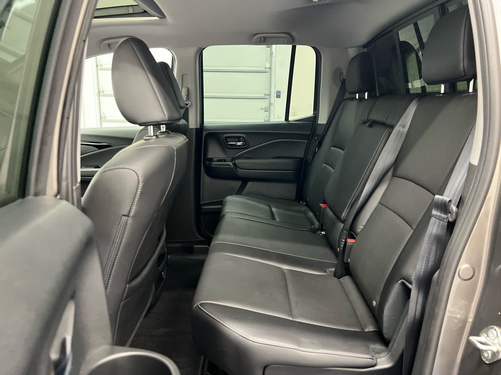 Used 2020 Pacific Pewter Metallic Honda RTL-E image 28