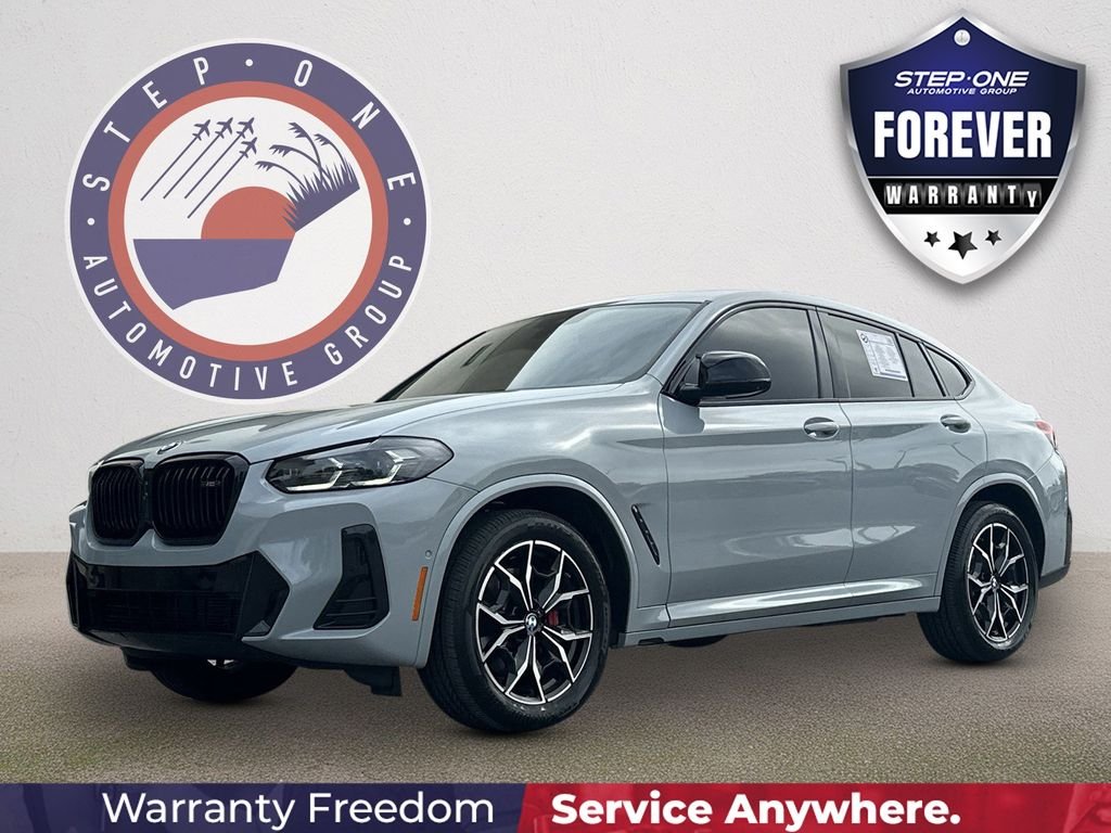 2024 BMW X4 M40i's photo