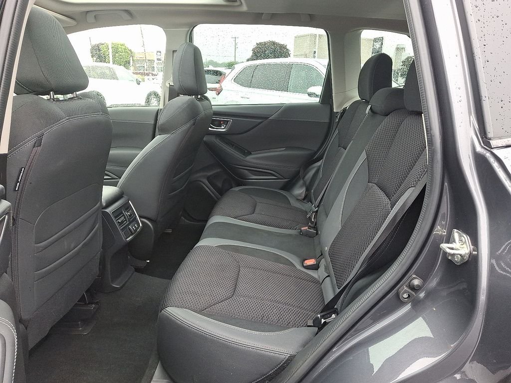 Used 2022 Gray Metallic Subaru Premium image 10