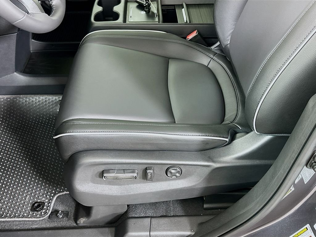 New 2026 Modern Steel Metallic Honda Touring image 20