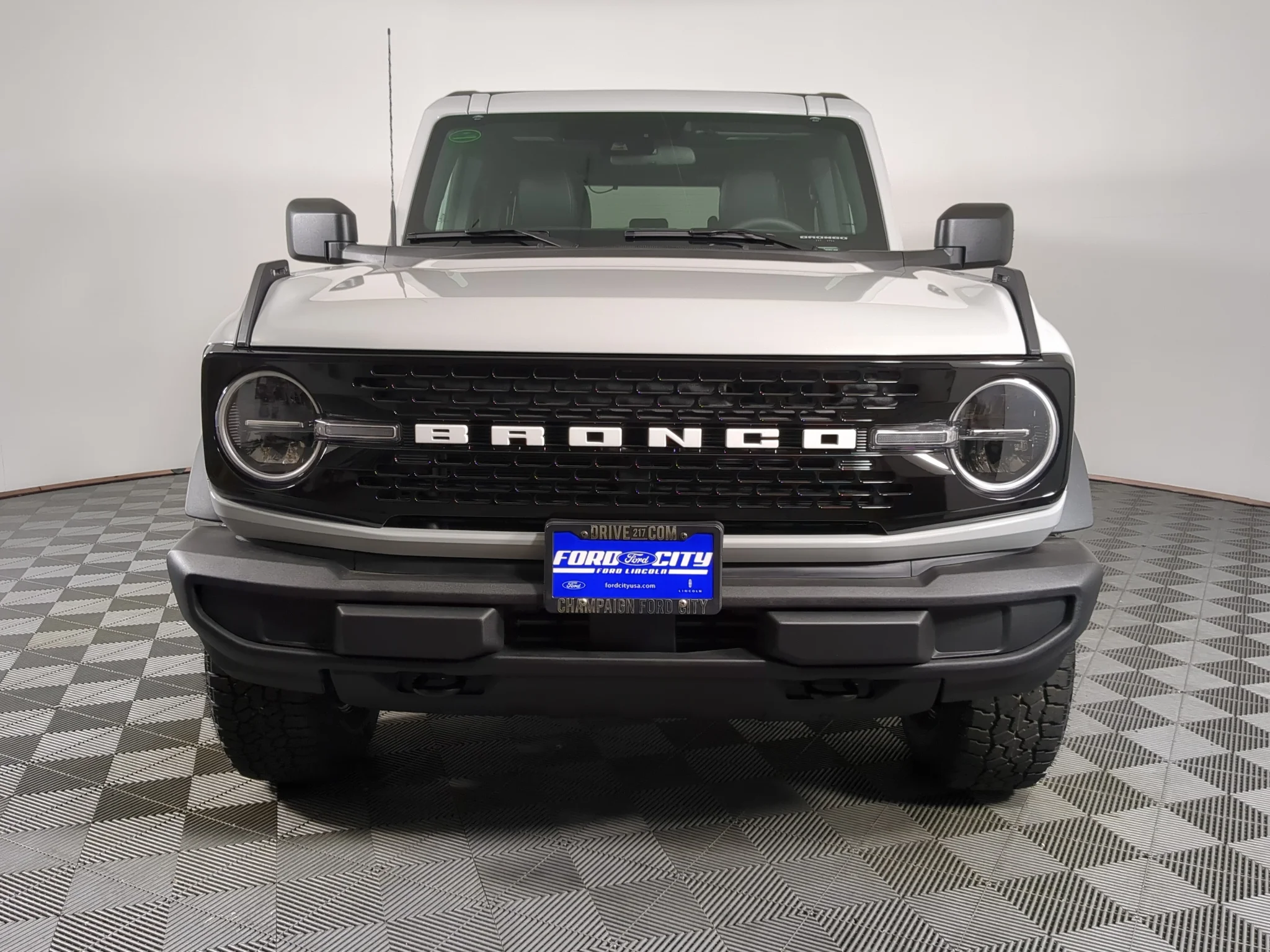 New 2026 Avalanche Gray Ford Big Bend® image 3