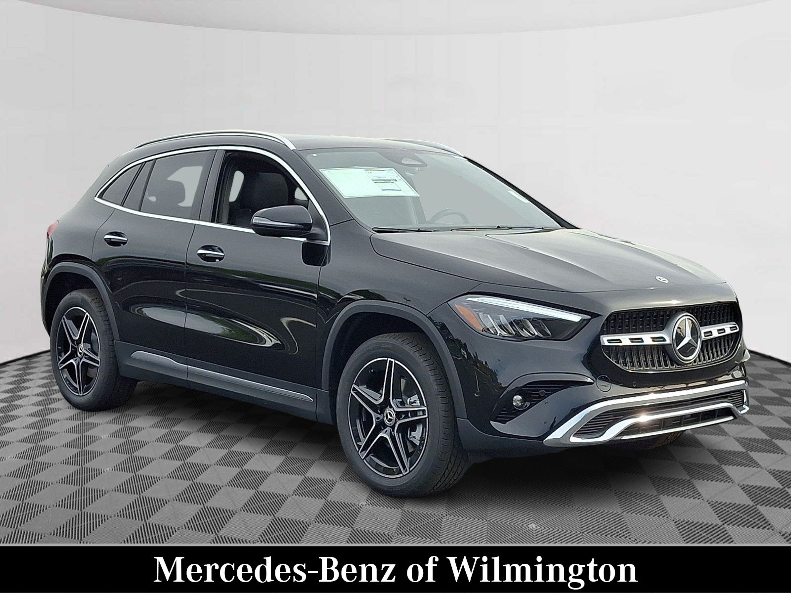 New 2026 Night Black Mercedes-Benz GLA 250 image 1