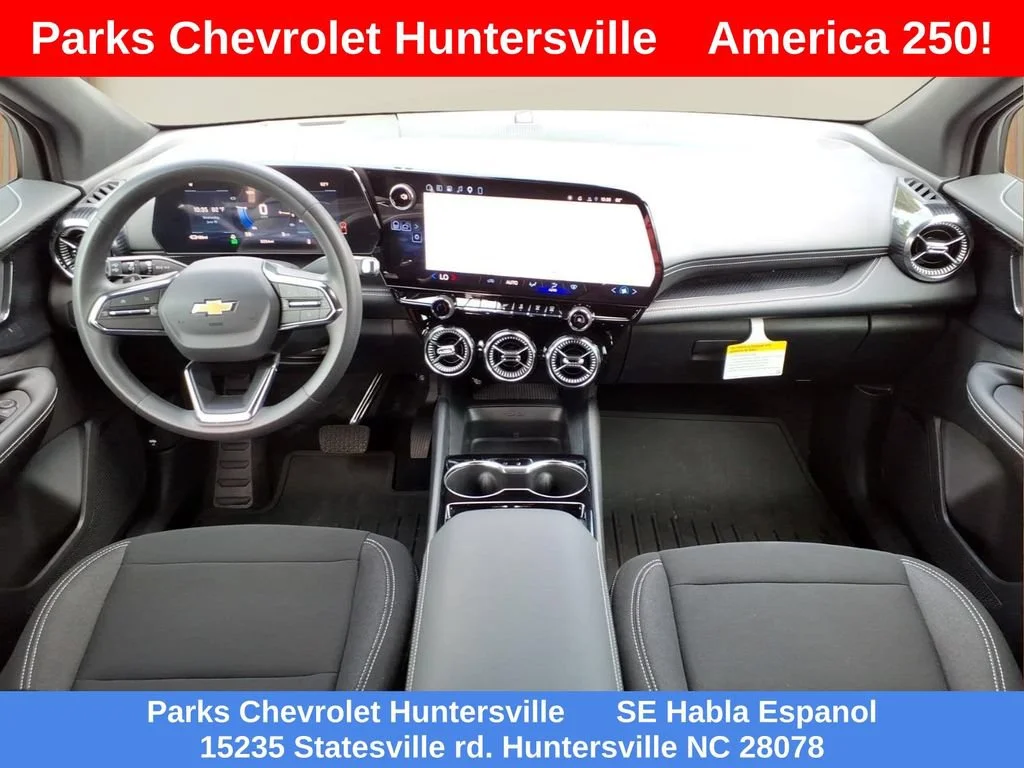 New 2026 Summit White Chevrolet LT image 23