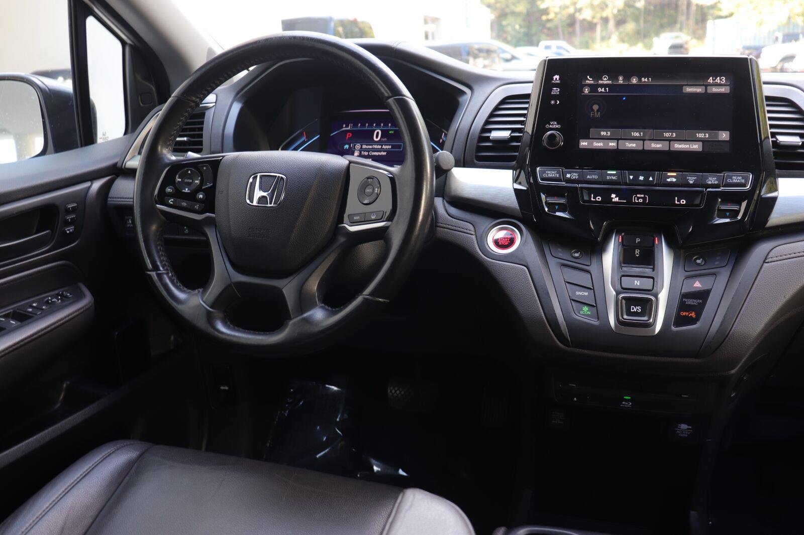 Used 2019 White Diamond Pearl Honda EX-L w/Navi w/RES image 26