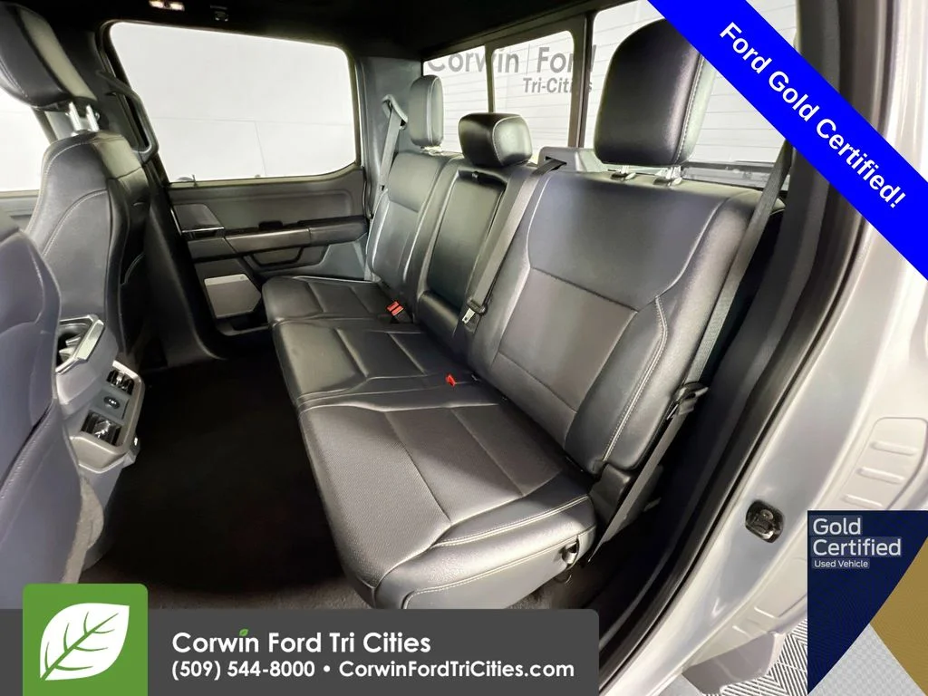 Certified Used 2025 Iconic Silver Metallic Ford Lariat image 29