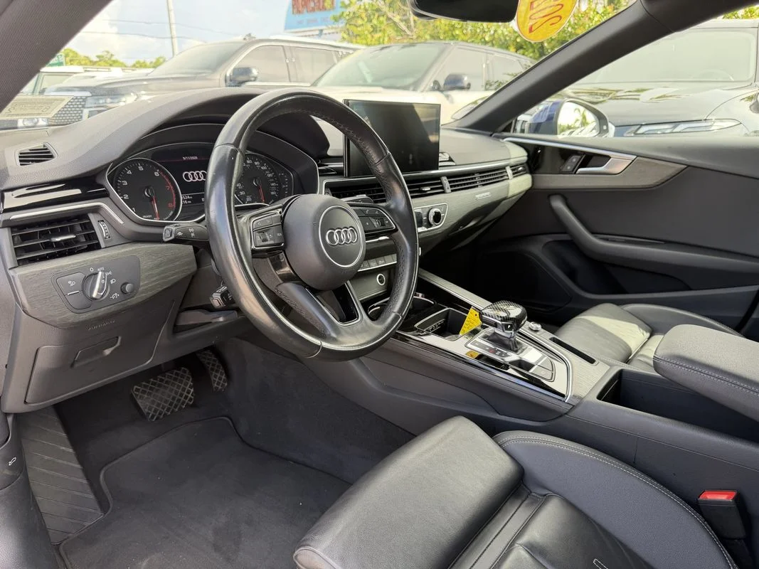 Used 2021 Blue Audi Premium 45 TFSI quattro S tronic image 10
