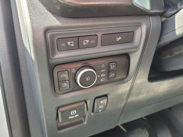 Used 2024 White Ford XLT image 19