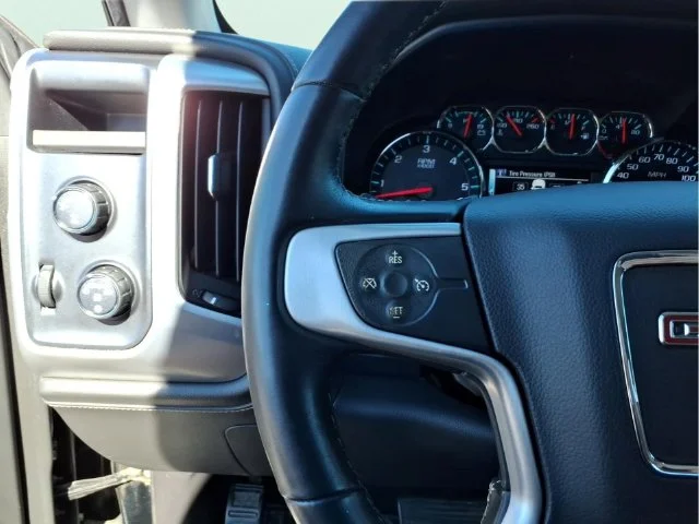 Used 2017 Black GMC SLE image 20