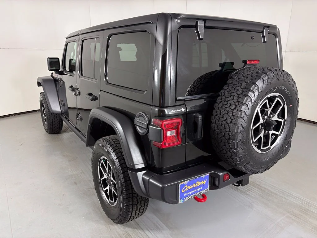 Used 2025 Black Jeep Rubicon image 6