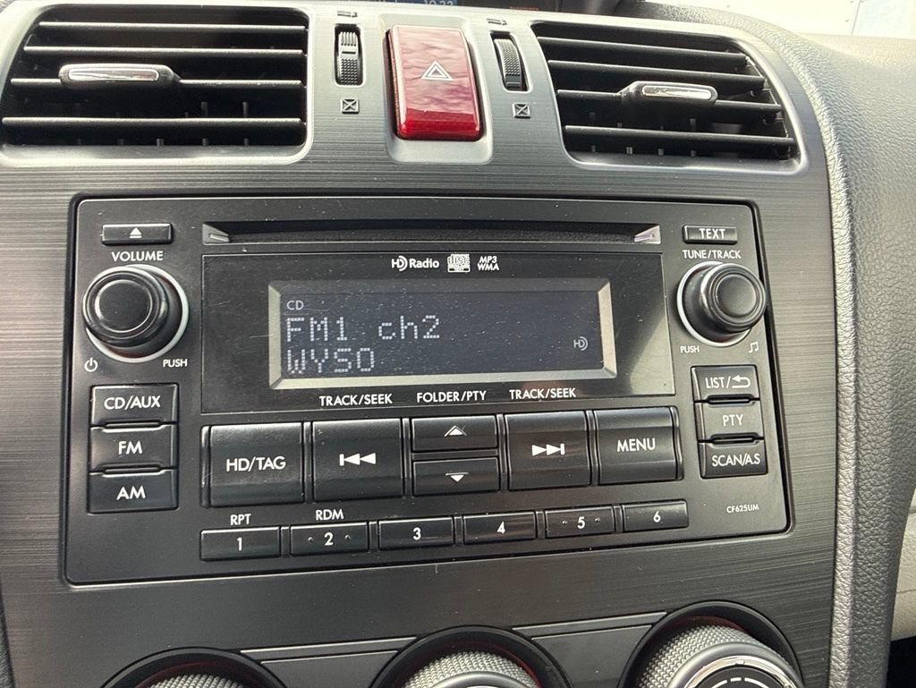 Used 2015 Ice Silver Metallic Subaru 2.5i Premium image 28