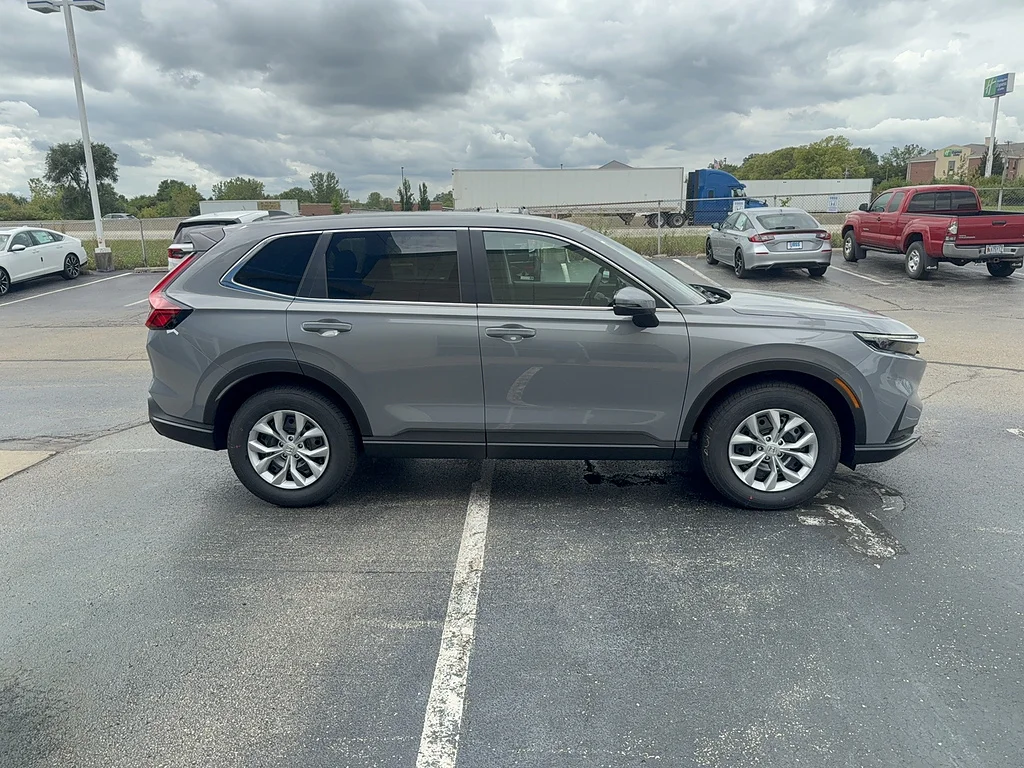 2027 Honda CR-V LX, photo 3 of 12