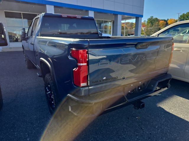 2026 Chevrolet Silverado 2500HD LT photo 3