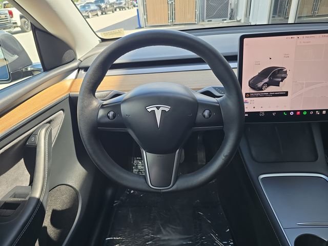 2023 Tesla Model Y Long Range - Photo 12