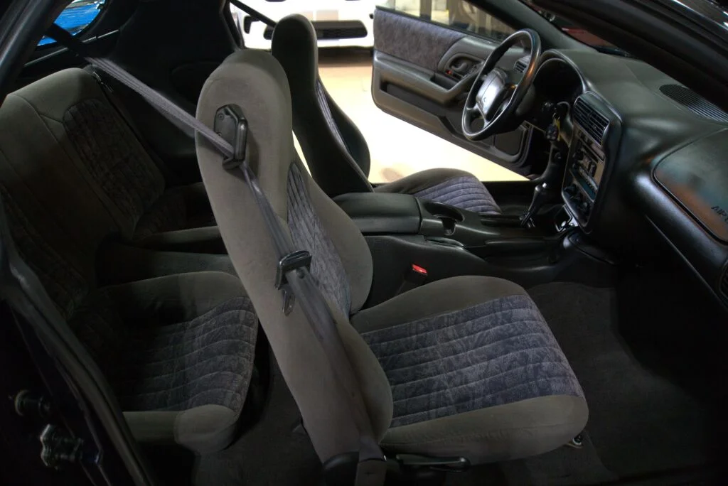 Used 2001  Chevrolet Base image 48