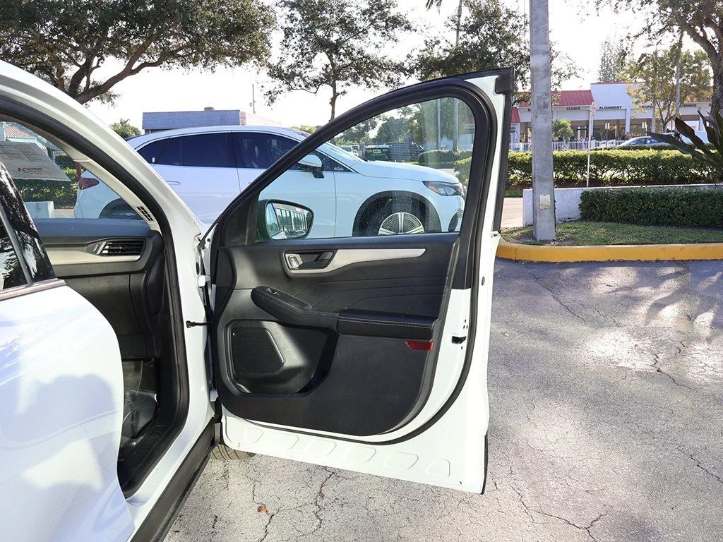 2022 Ford Escape SE - Photo 22